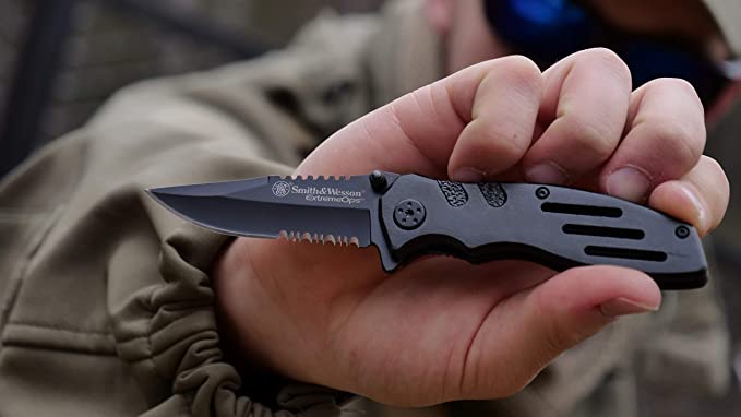 Smith & Wesson Extreme Ops SWA24S Folding Knife - Wild Buyz - Wild Explorations